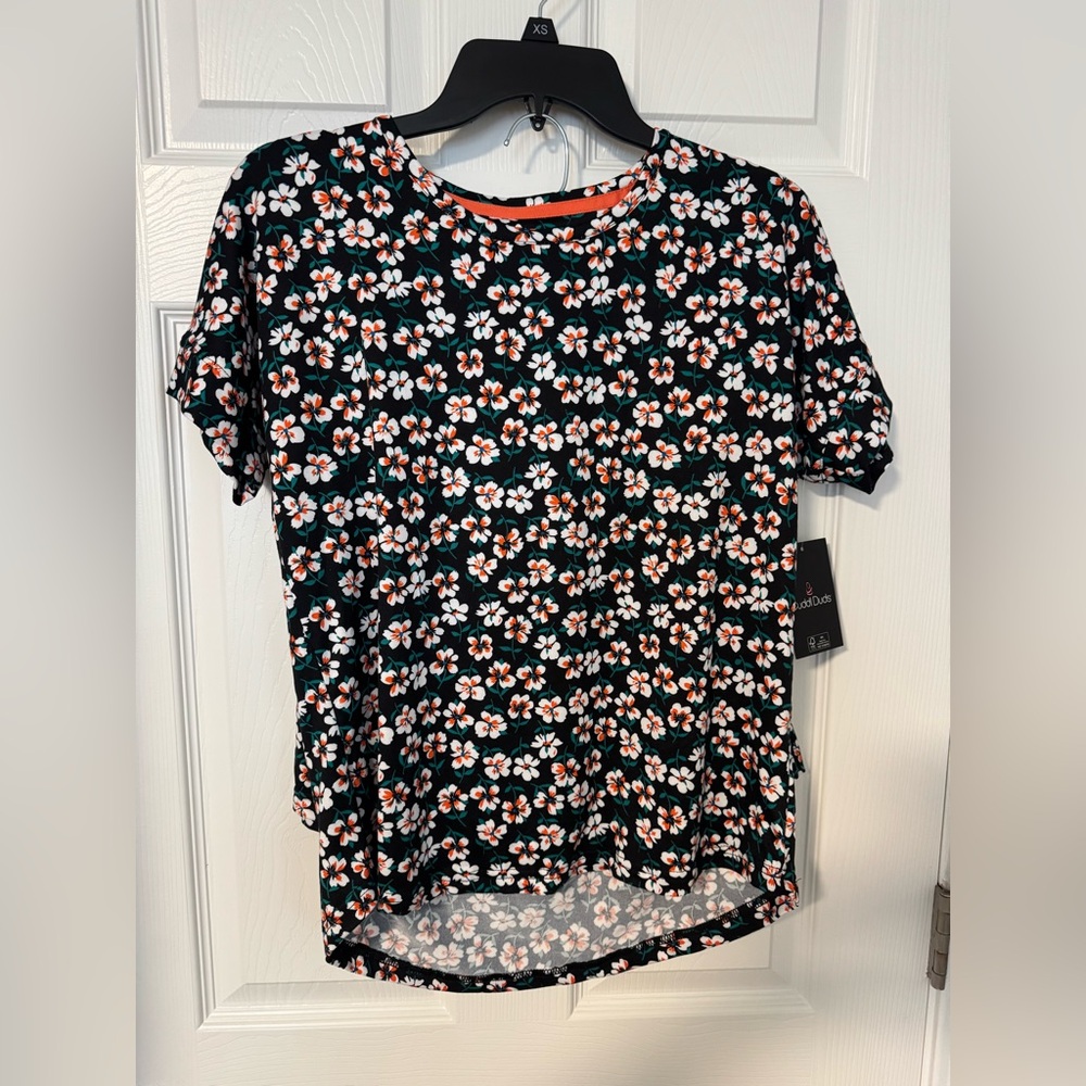 Cuddl Duds Black and White Floral PJ Short Set